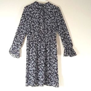 J. CREW Women Dress SHEER SMALL Black White  Sleeves Light Weight PreOwned Used